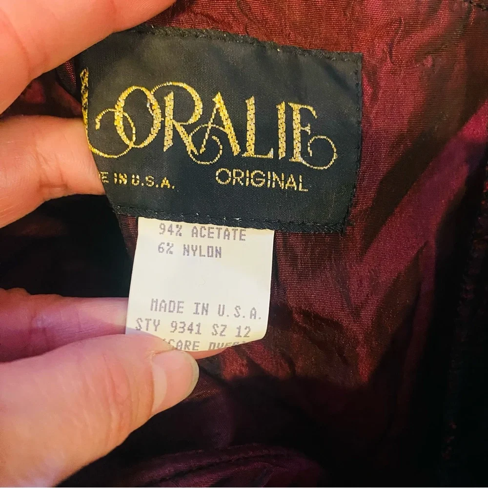 LORALIE Vintage Red Iridescent Wuthering Heights Gown Black Velvet Whimsygoth - Picture 4 of 5